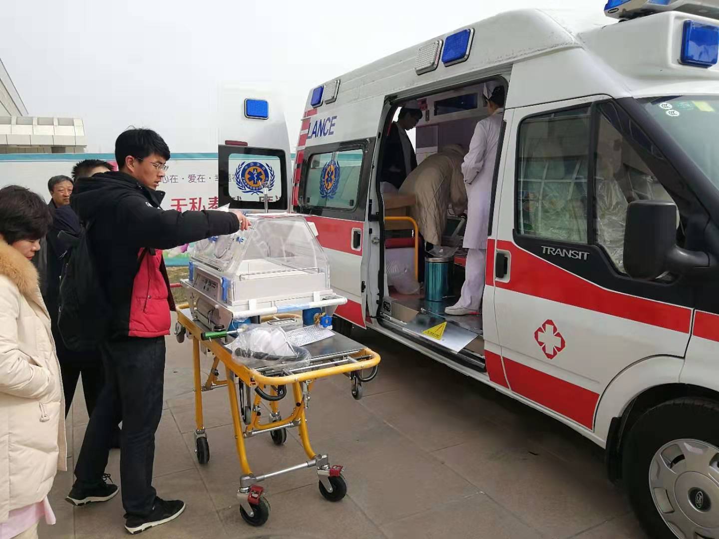 白云区救护车转院