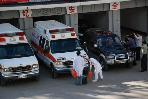 白云区救护车转院